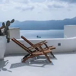 Villa Eight Infinity -- Two-level -- *