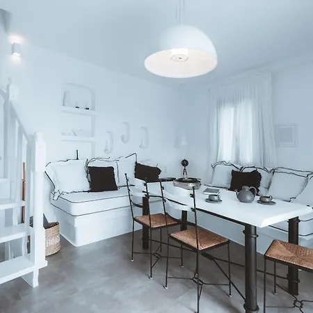 Villa Eight Infinity -- Two-level -- Plaka (Milos)