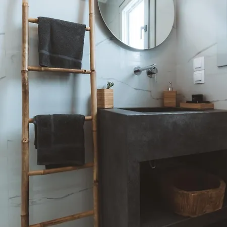 Eight Infinity -- Two-level -- Plaka (Milos)