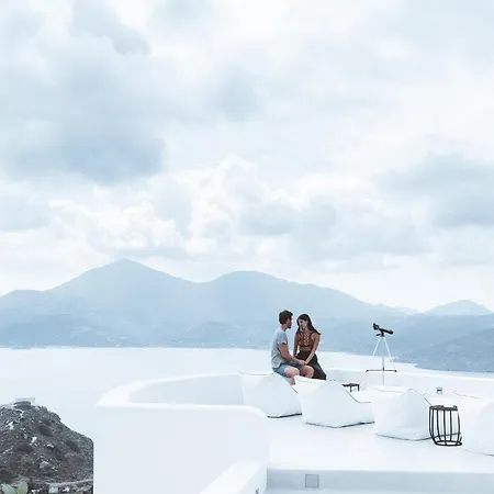 Eight Infinity -- Two-level -- Villa Plaka (Milos)
