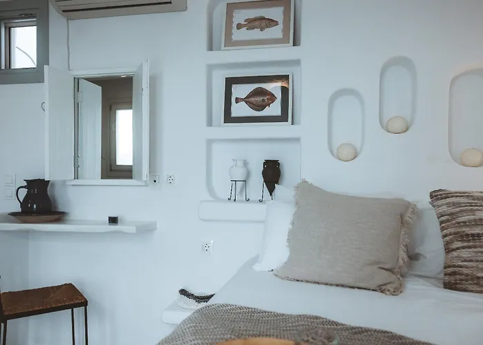 Eight Infinity -- Two-level -- Villa