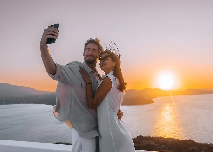 Eight Infinity -- Two-level -- Villa Plaka (Milos)